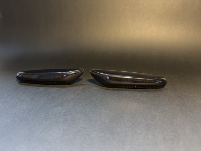 BMW LED tamsinti posūkių signalai ant sparnų 1/3/5 serijai (E46, E60, E61, E90, E91, E92, E93, E87, E81, E82, E88, E83, E84)